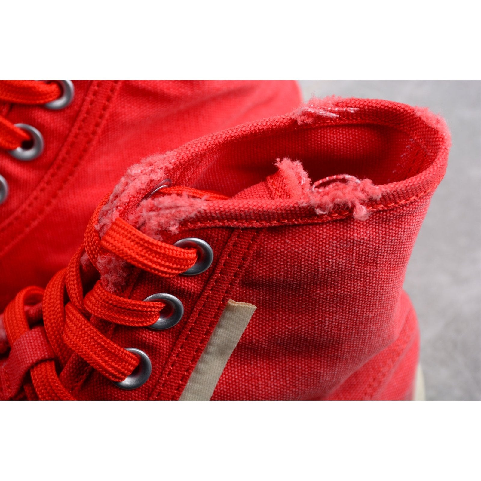BALENCIAGA PARIS HIGH VULC DESTR x RED - Phantom Kicks