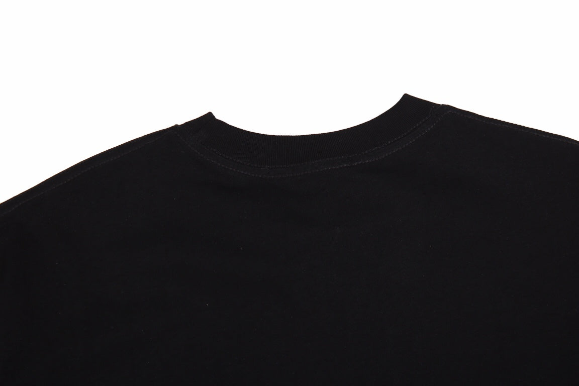 Gucci T-shirt with Retro Logo (Black) - Phantom Kicks
