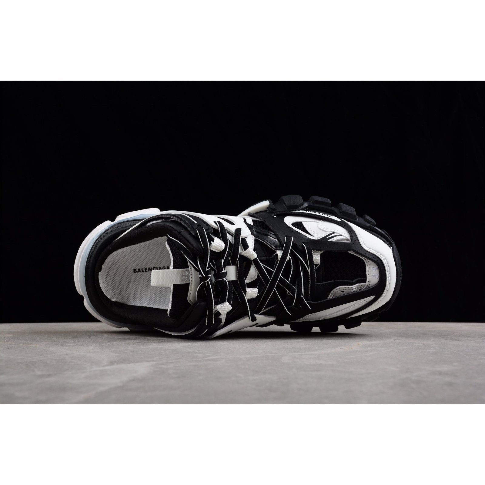 BALENCIAGA TRACK MULE x BLACK WHITE - Phantom Kicks