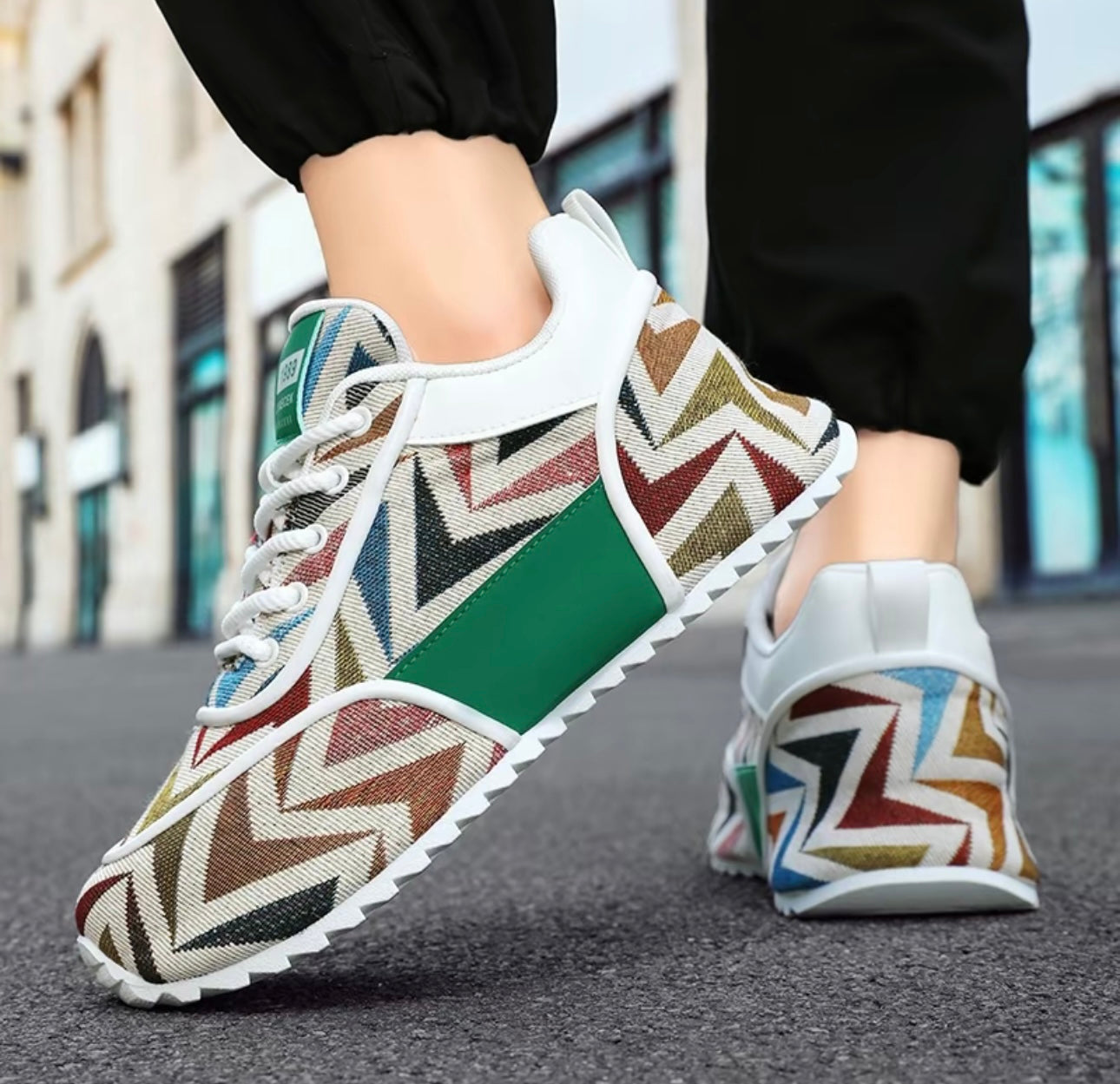 Men's fashionable running shoes are breathable, lightweight, comfortable, thick soled, elastic, casual sports shoes, wear-resistant, anti slip, strong traction, trendy basketball shoes - Phantom Kicks