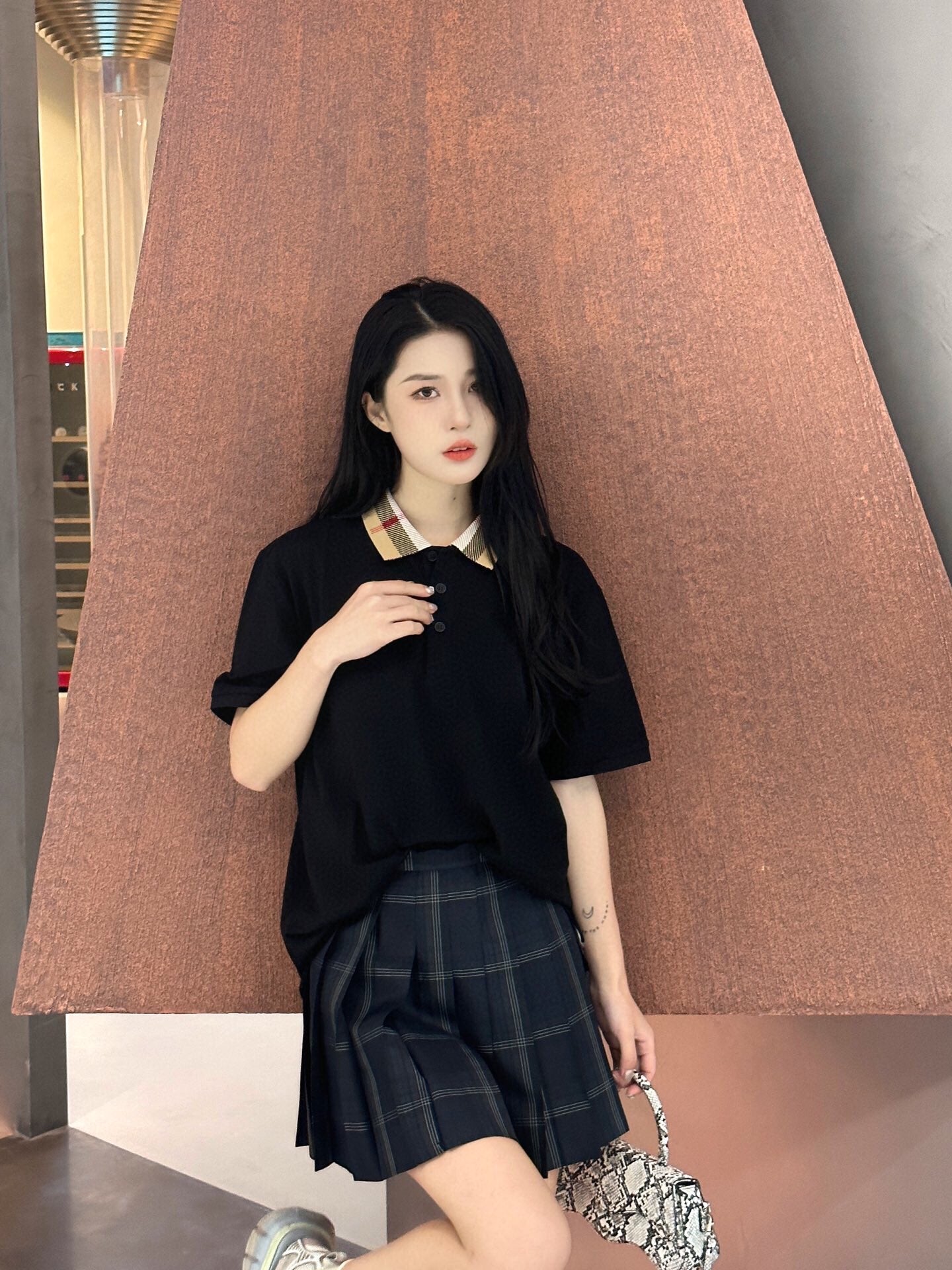 Burberry Polo Shirt (Black) - Phantom Kicks