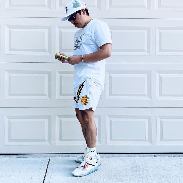 EE Shorts White Lightning - Phantom Kicks
