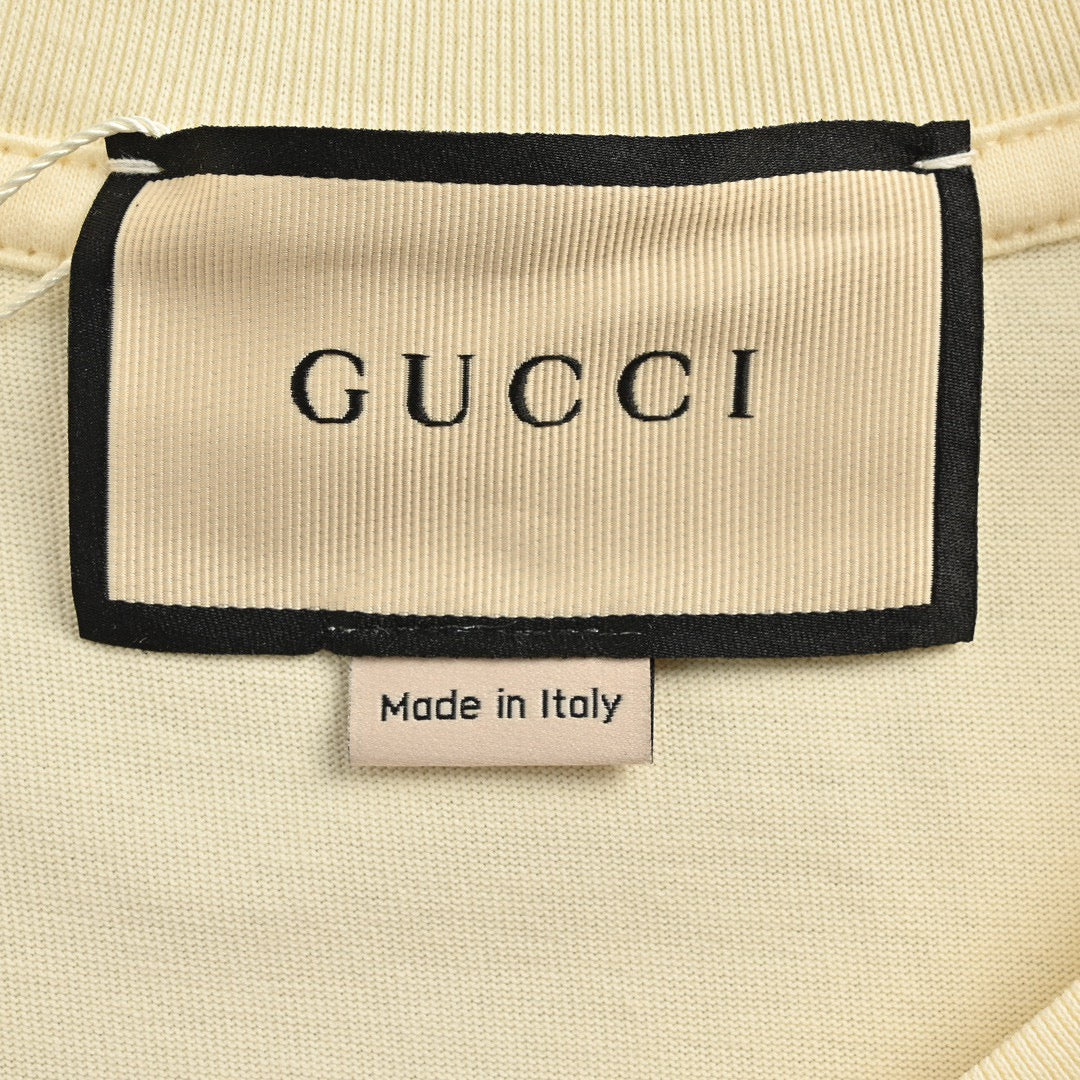 Gucci Strawberry Logo T-Shirt (Beige) - Phantom Kicks