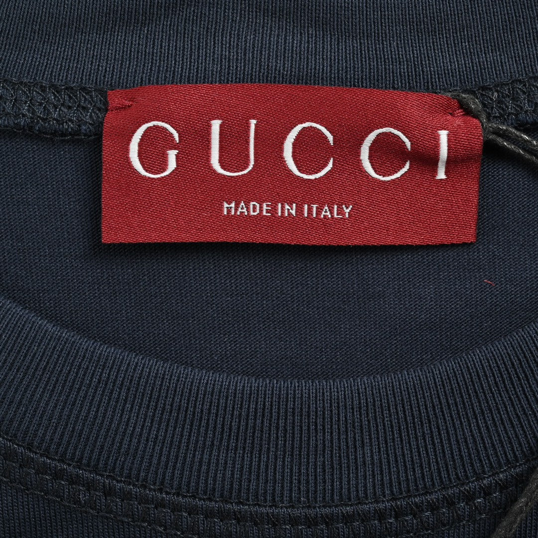 Gucci Navy Blue T-Shirt with Vertical Logo Patch - Phantom Kicks