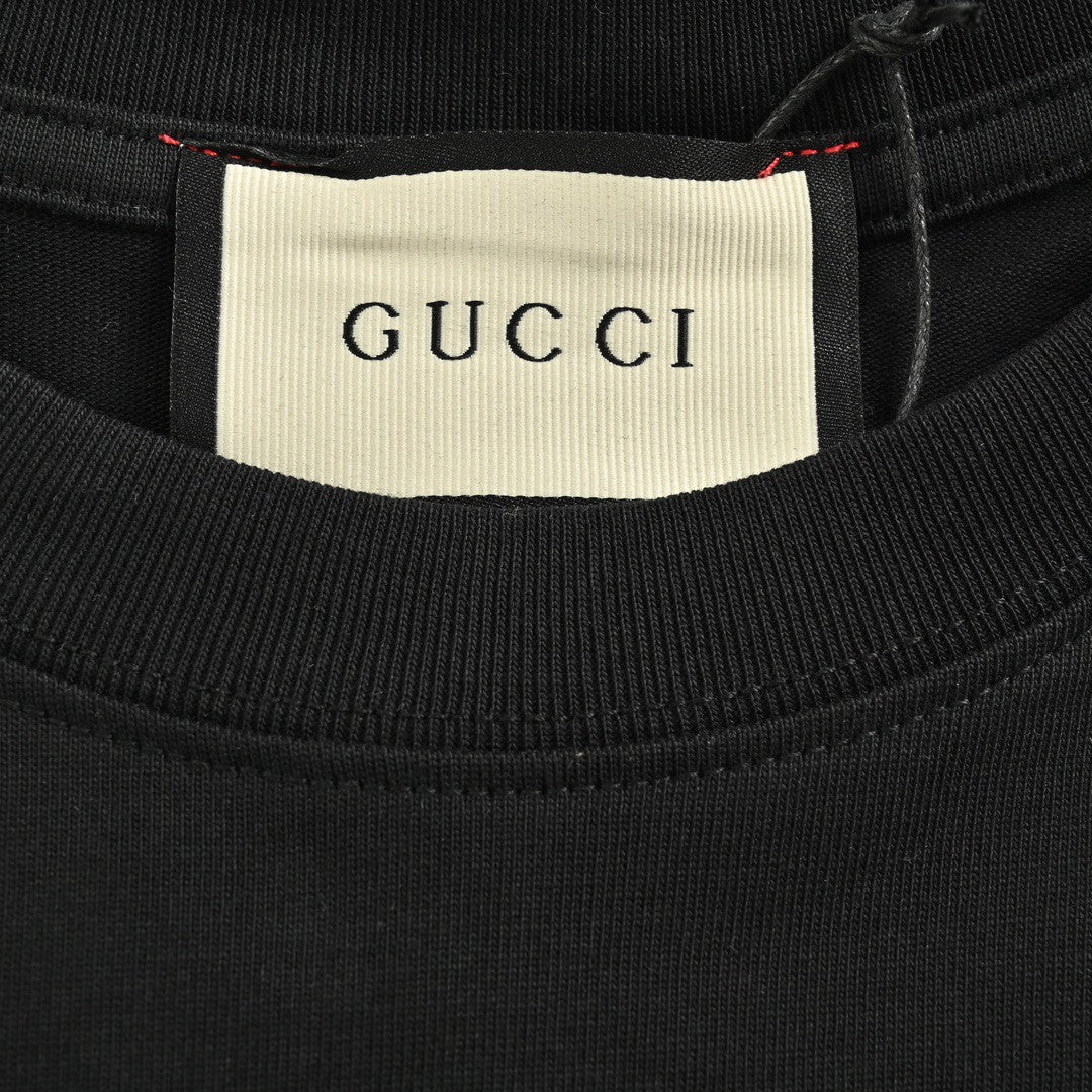 Gucci Vintage Logo T-Shirt (Black) - Phantom Kicks