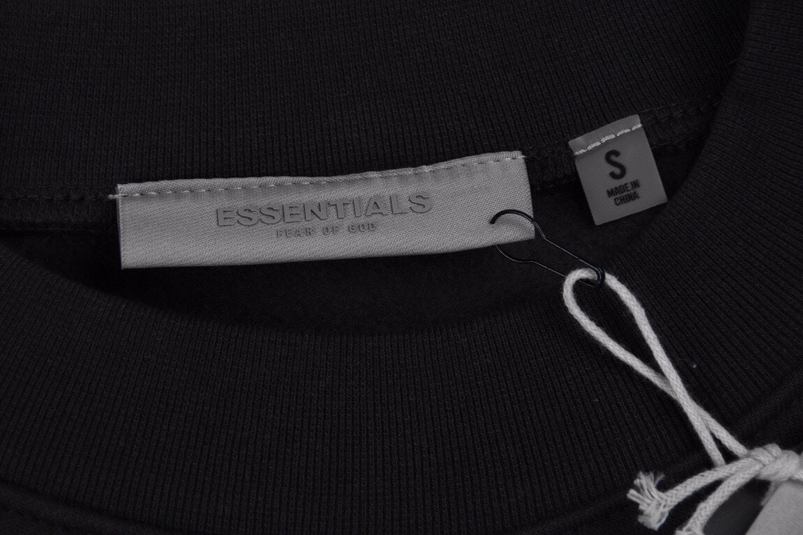 Essentials Sweatshirt - Phantom Kicks