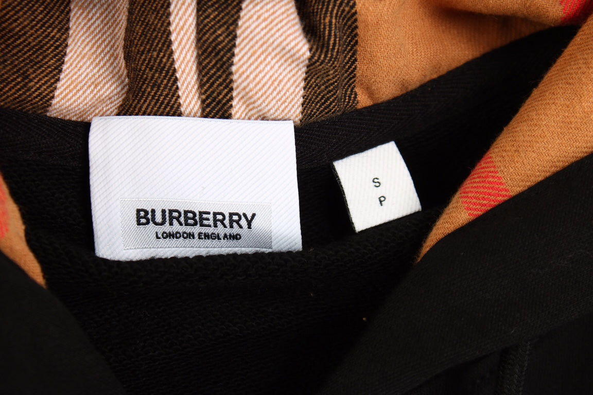 BURBERRY ZIP-UP HOODIE BLACK - Phantom Kicks