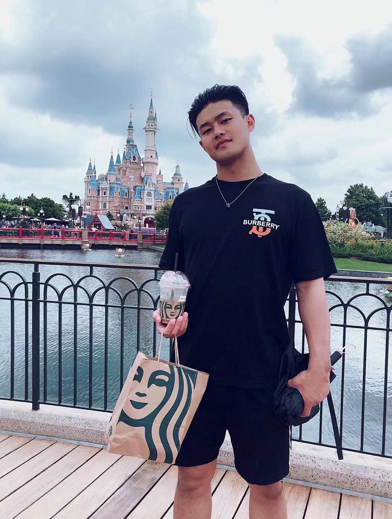 Burberry T-Shirt (Black) - Phantom Kicks