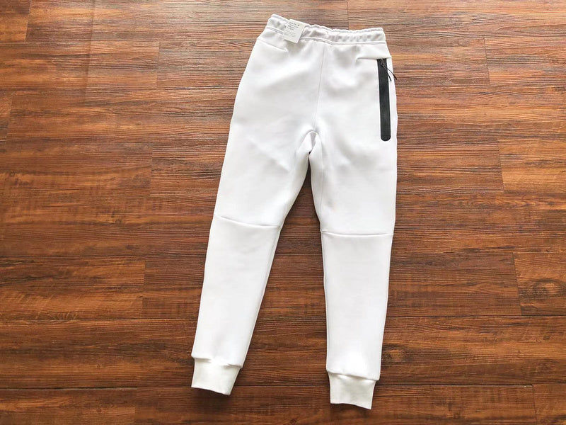 NIKE TECH FLEECE PANTS x WHITE/GREY - Phantom Kicks