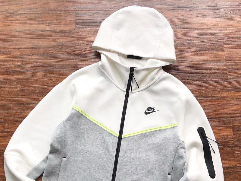 NIKE TECH FLEECE HOODIE x GREY VOLT - Phantom Kicks