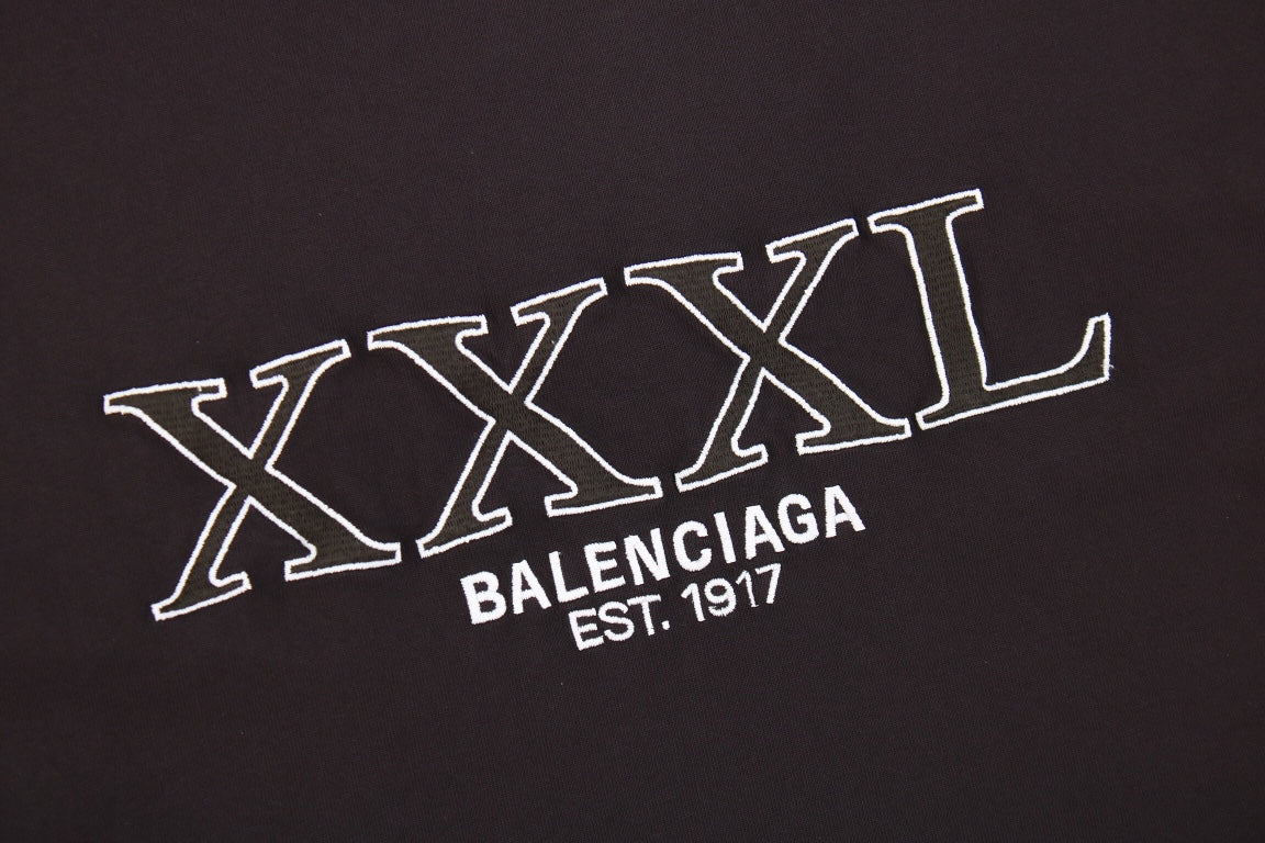 BALENCIAGA XXXL LOGO T-SHIRT BLACK - Phantom Kicks