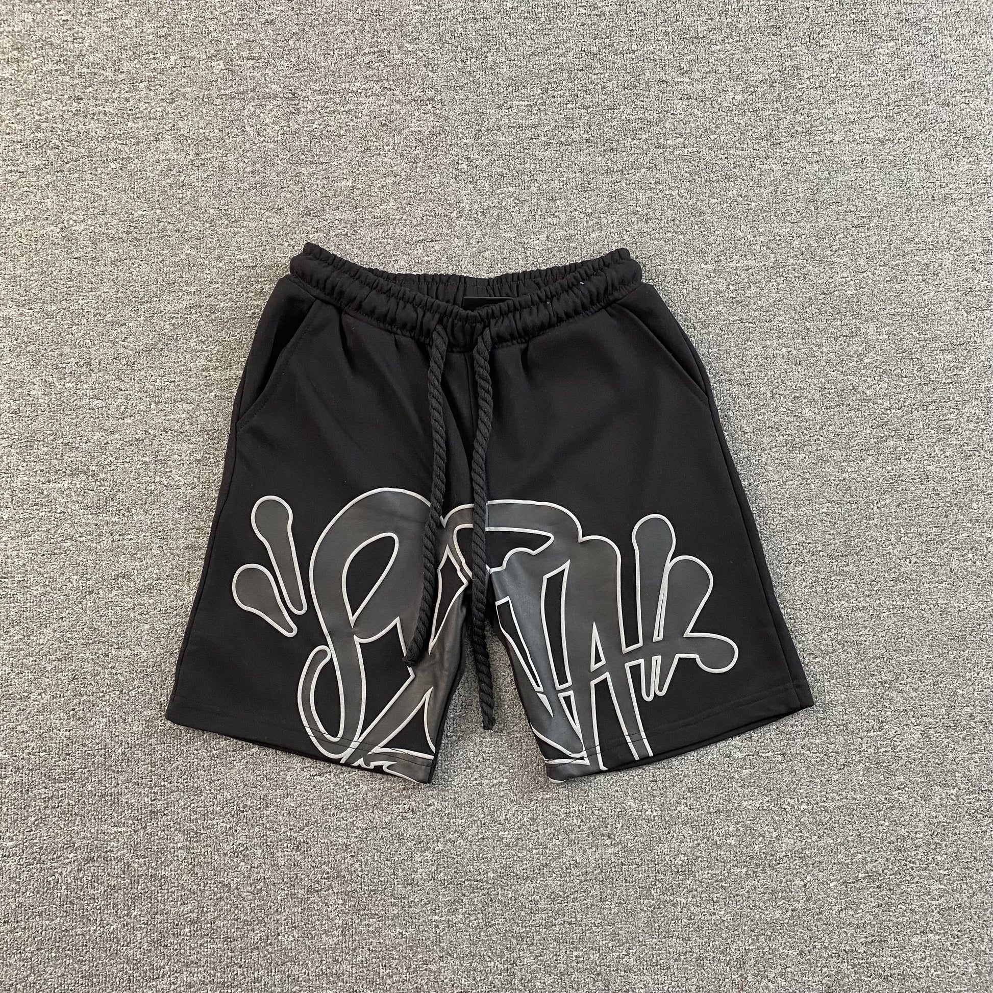 SYNA WORLD SHORTS BLACK - Phantom Kicks