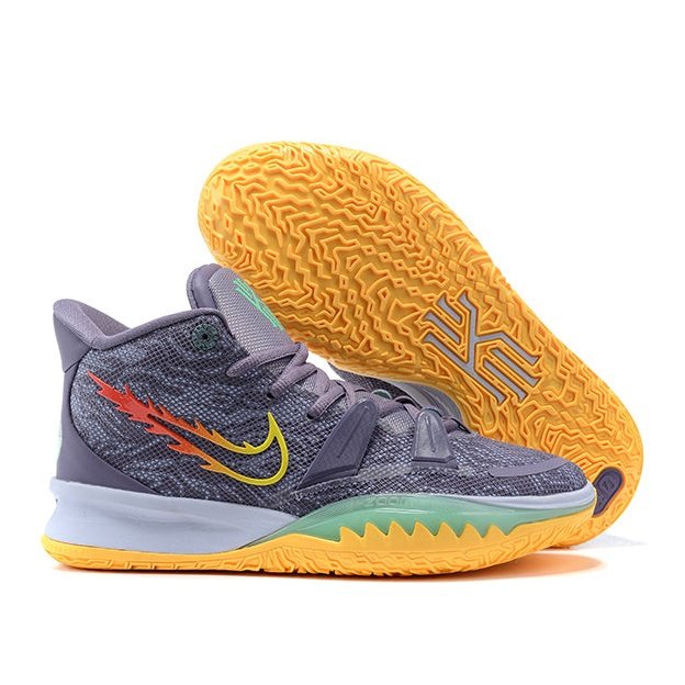 NIKE KYRIE 7 x DAYBREAK - Phantom Kicks