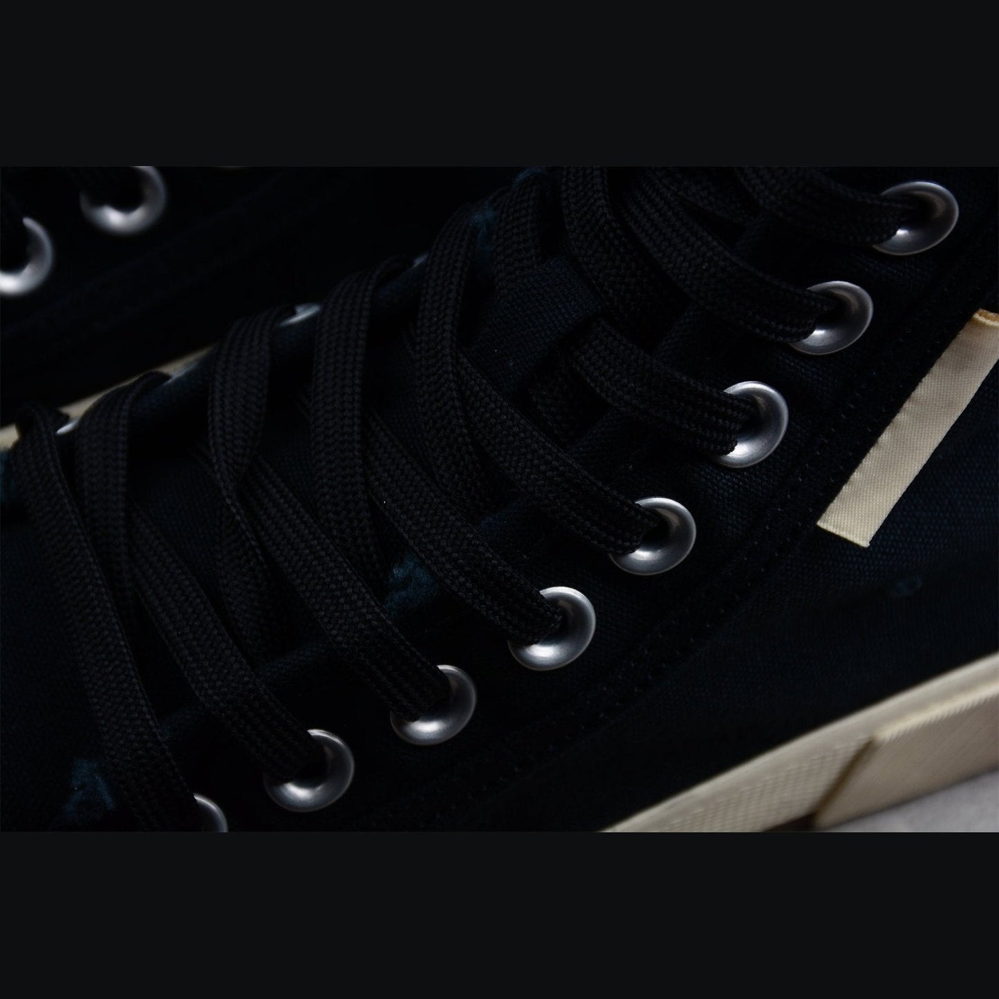 BALENCIAGA PARIS HIGH VULC DESTR x BLACK - Phantom Kicks