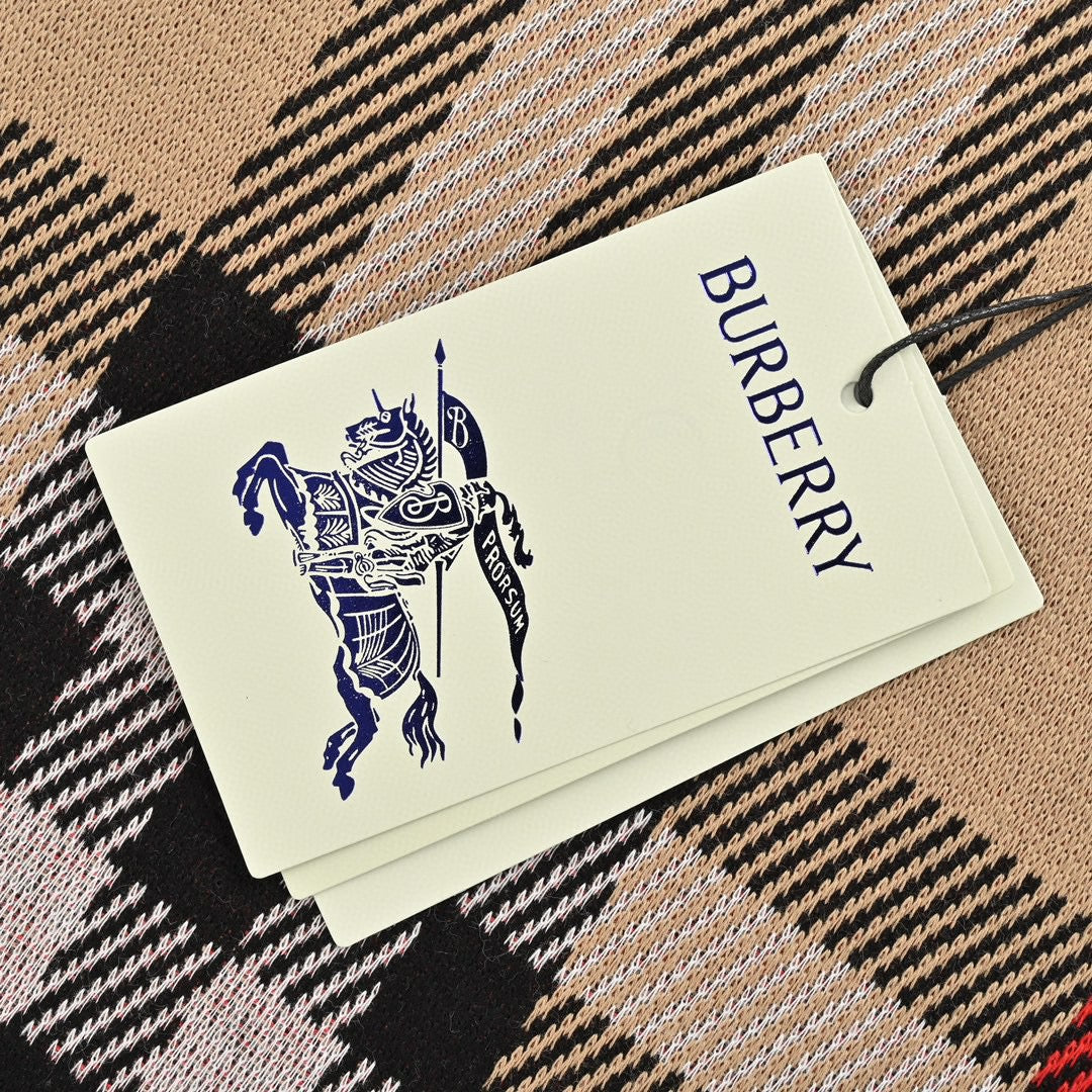 Burberry Beige Check T-Shirt - Phantom Kicks
