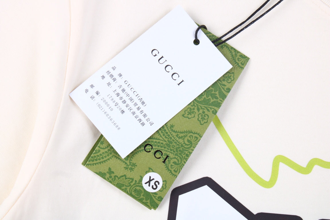 Gucci Lightning Bolt Logo T-Shirt in Cream - Phantom Kicks