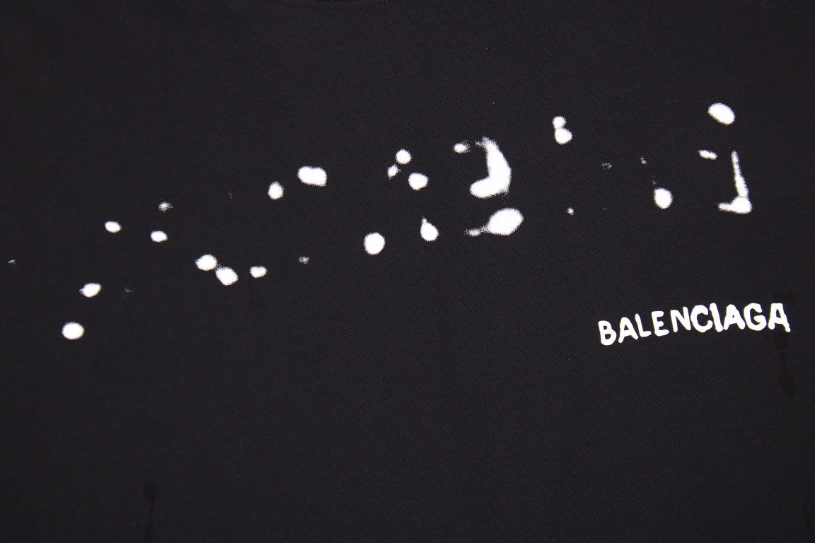 BALENCIAGA DISTRESSED LOGO T-SHIRT BLACK - Phantom Kicks