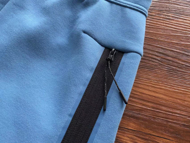 NIKE TECH FLEECE PANTS x DUTCH BLUE/COURT BLUE - Phantom Kicks