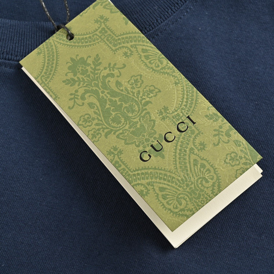 Gucci Navy T-Shirt with Overlapping Logo - Phantom Kicks