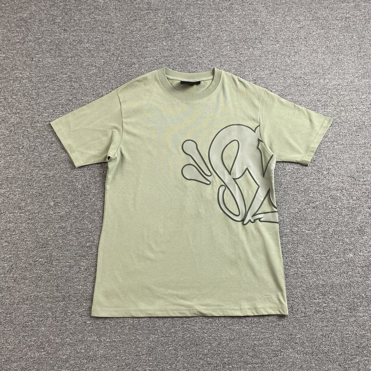SYNA WORLD T-SHIRT SAGE - Phantom Kicks