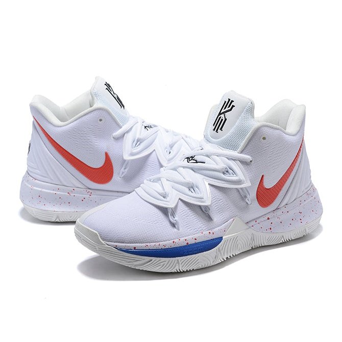NIKE KYRIE 5 x UCONN HOME PE - Phantom Kicks