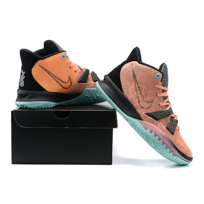 NIKE KYRIE 7 x PLAY FOR THE FUTURE - Phantom Kicks