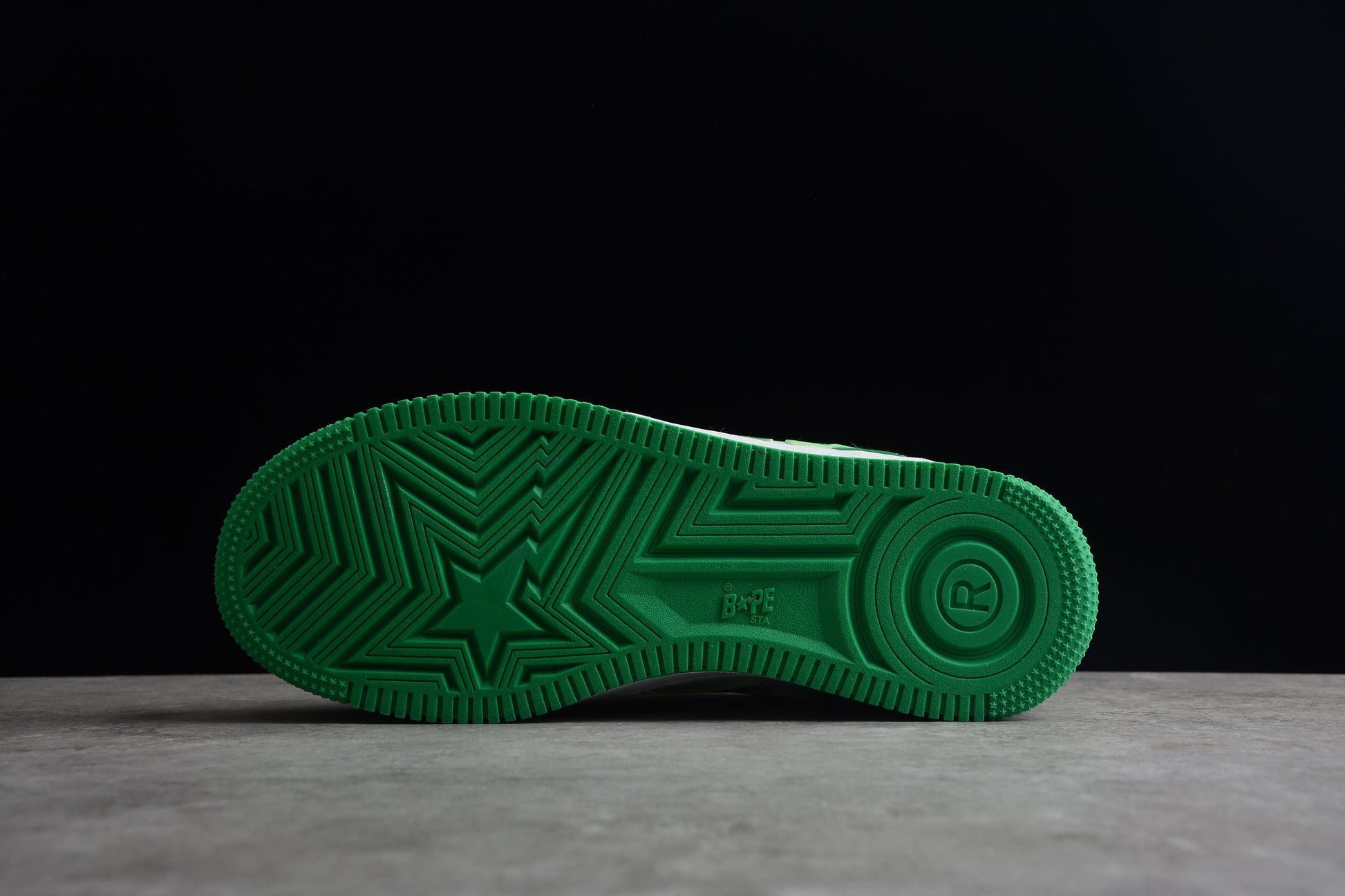 BAPE STA Low-Top Green and White Sneakers - Phantom Kicks
