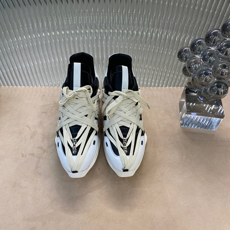 Innovative Wrap-Lace Sneakers - Phantom Kicks