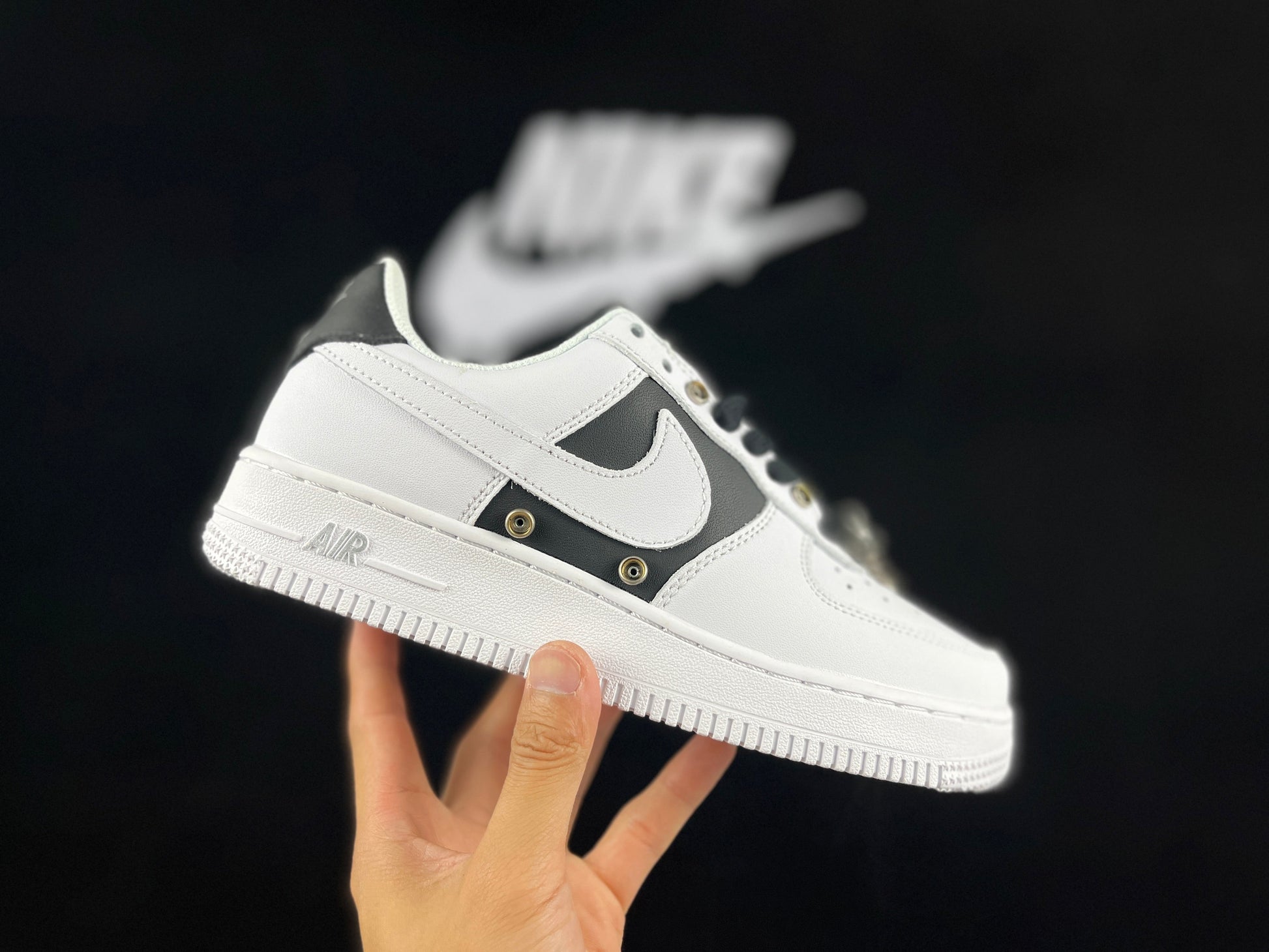 NIKE AIR FORCE 1 "White Buckle" - Phantom Kicks