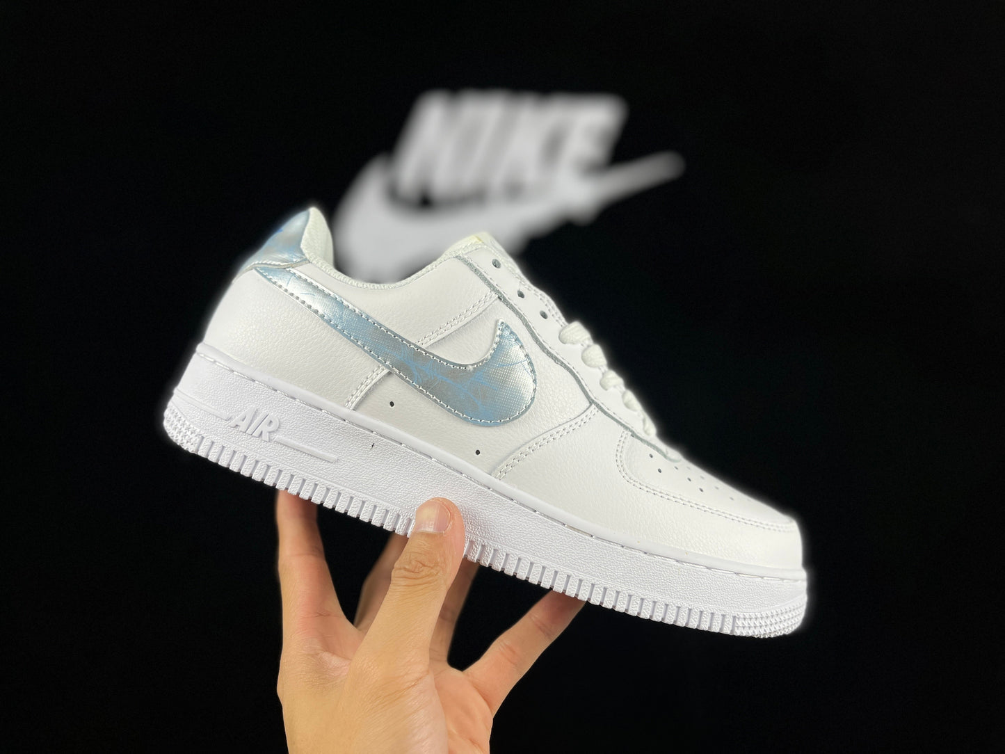 NIKE AIR FORCE 1 Low "White/Blue Iridescent Mist" - Phantom Kicks