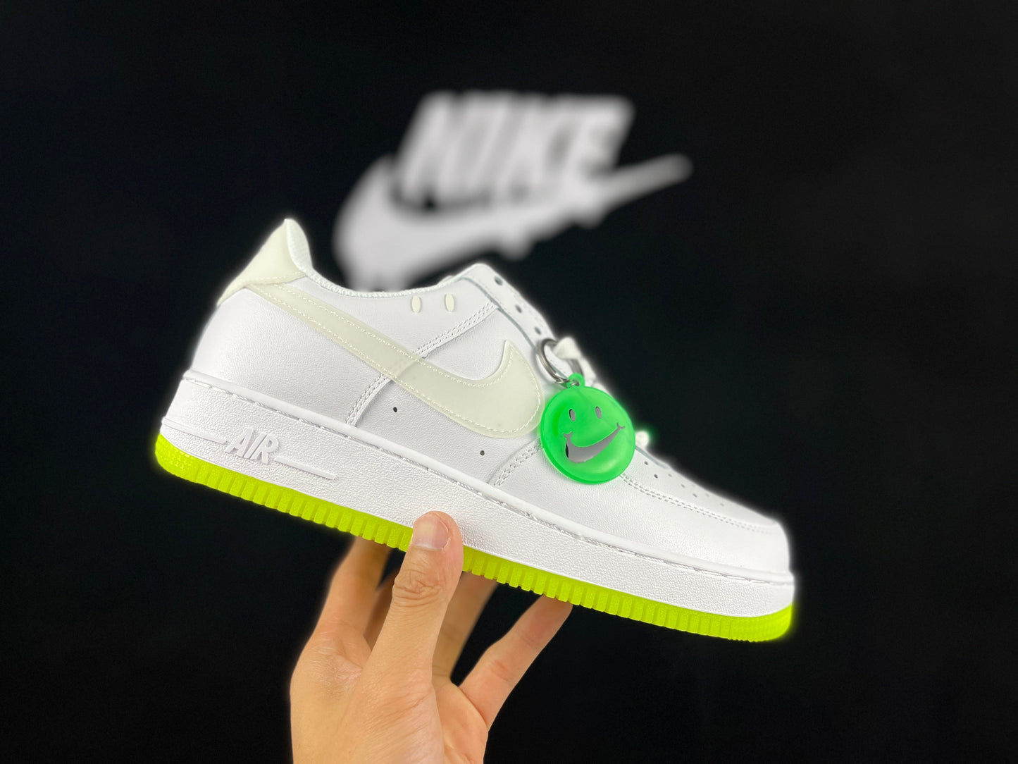 NIKE AIR FORCE 1 Low "Have A Nike Day" - Phantom Kicks