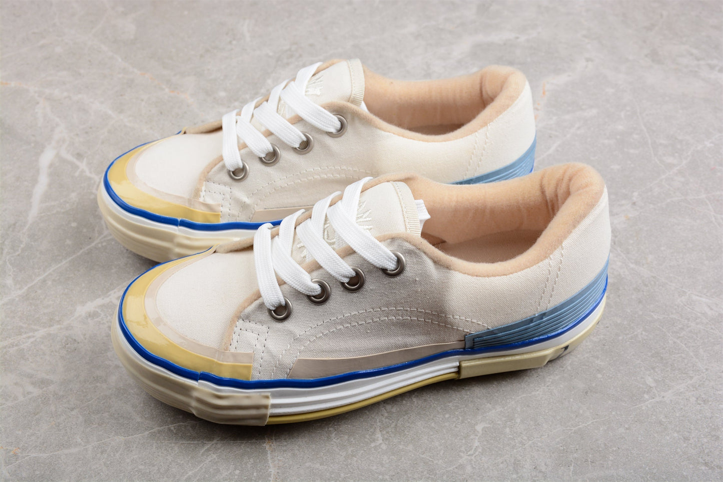Classic Canvas Low Top Sneakers - Phantom Kicks