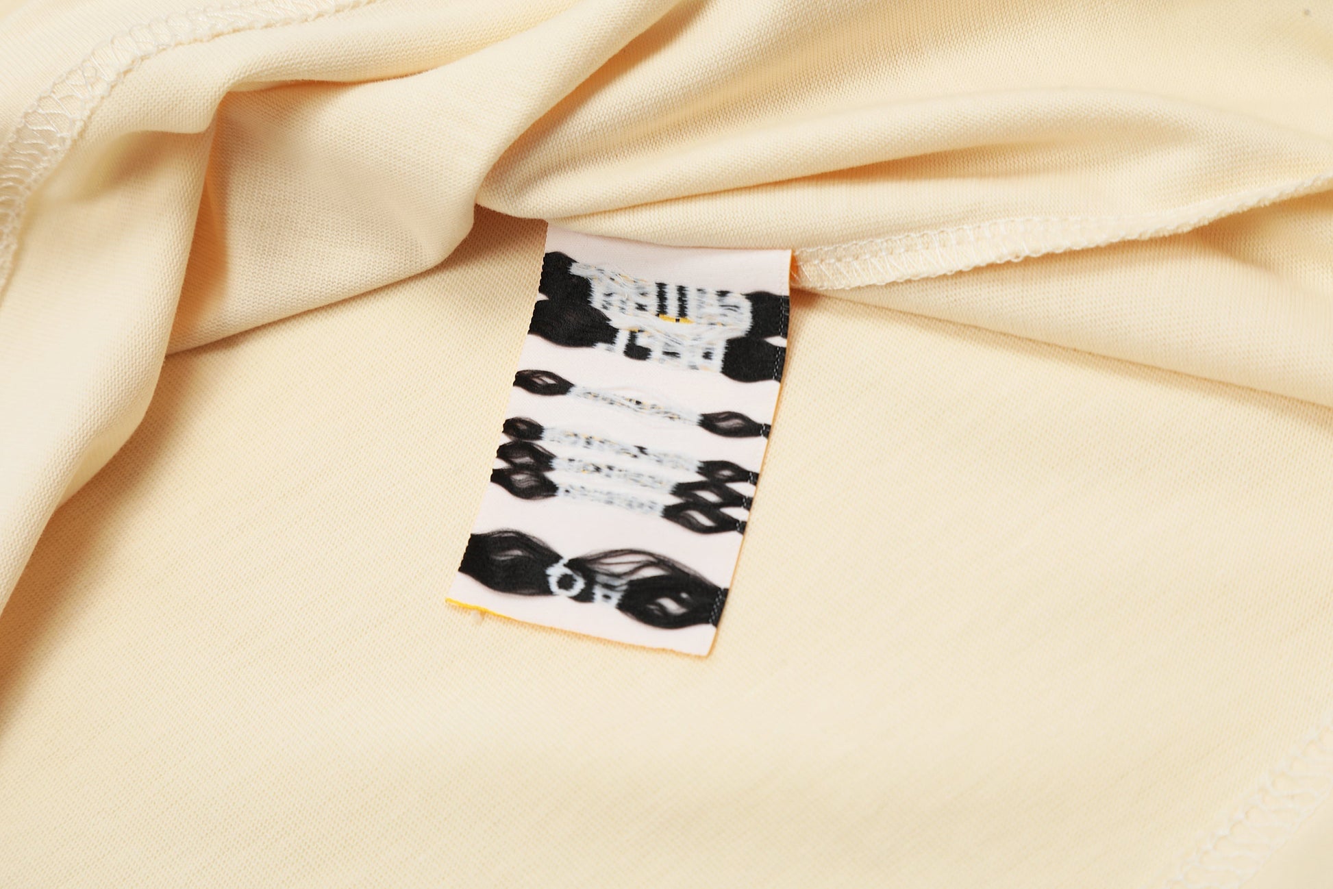GALLERY DEPT. 23SS DEAD BATTERIES TEE - Phantom Kicks