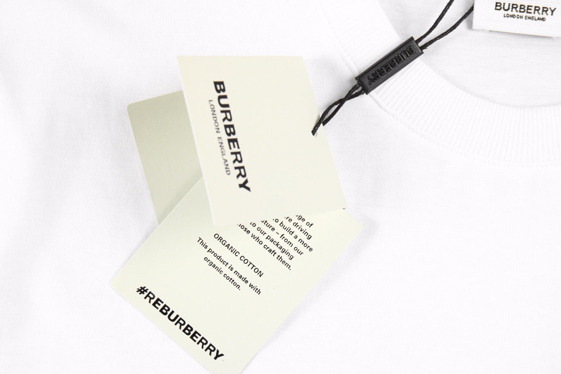 Burberry T-shirt - Phantom Kicks