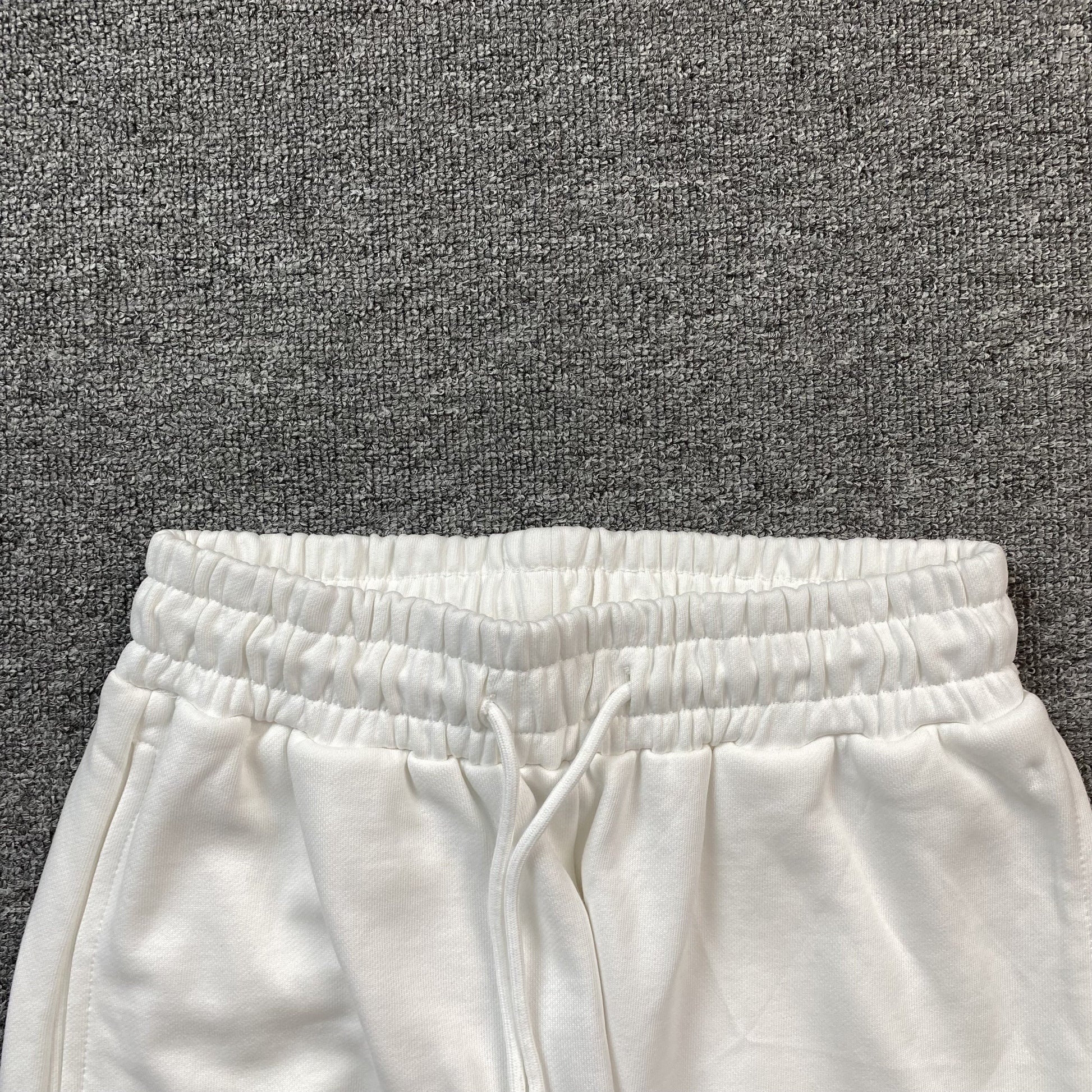 DENIM TEARS COTTON WREATH SWEATPANTS WHITE - Phantom Kicks