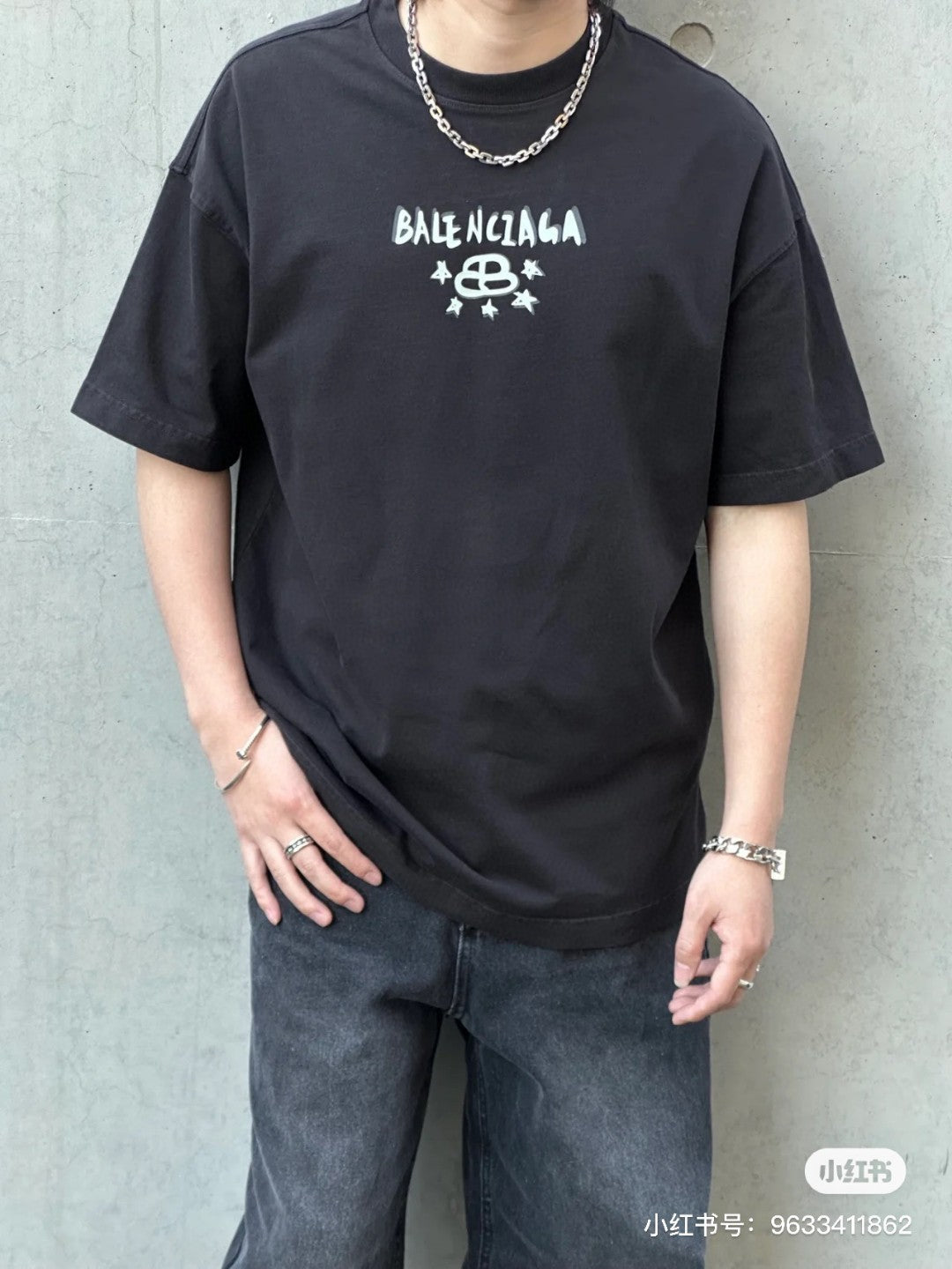 BALENCIAGA STAR GRAPHIC T-SHIRT BLACK - Phantom Kicks