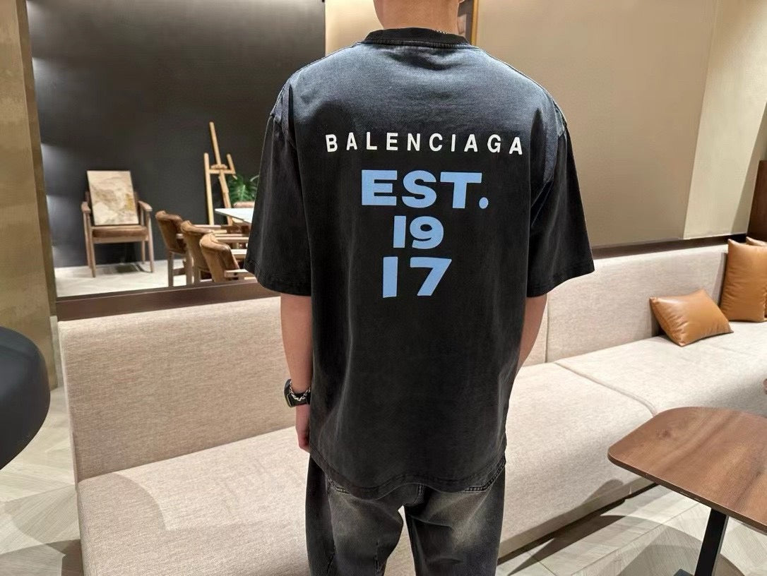 Balenciaga T-Shirt - Small Logo - Phantom Kicks
