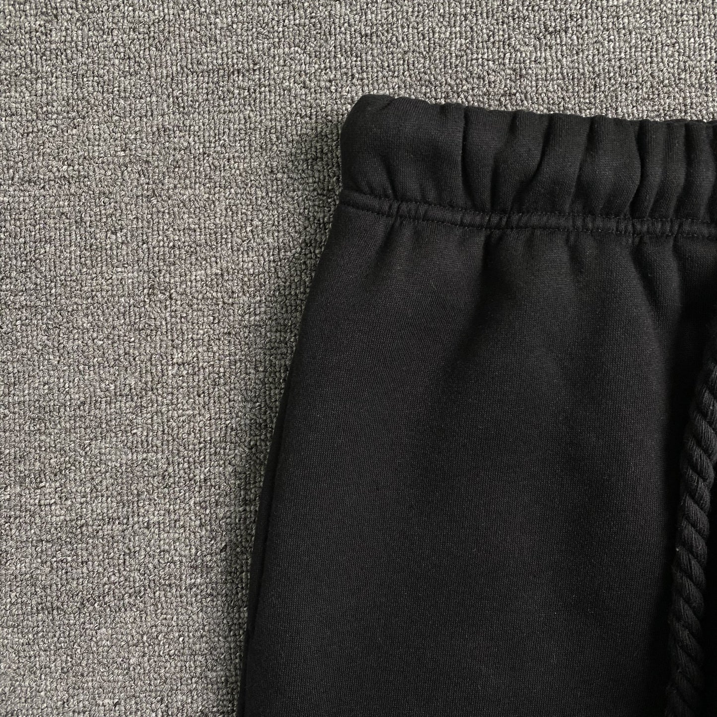 SYNA WORLD SYNA LOGO SWEATPANTS BLACK - Phantom Kicks