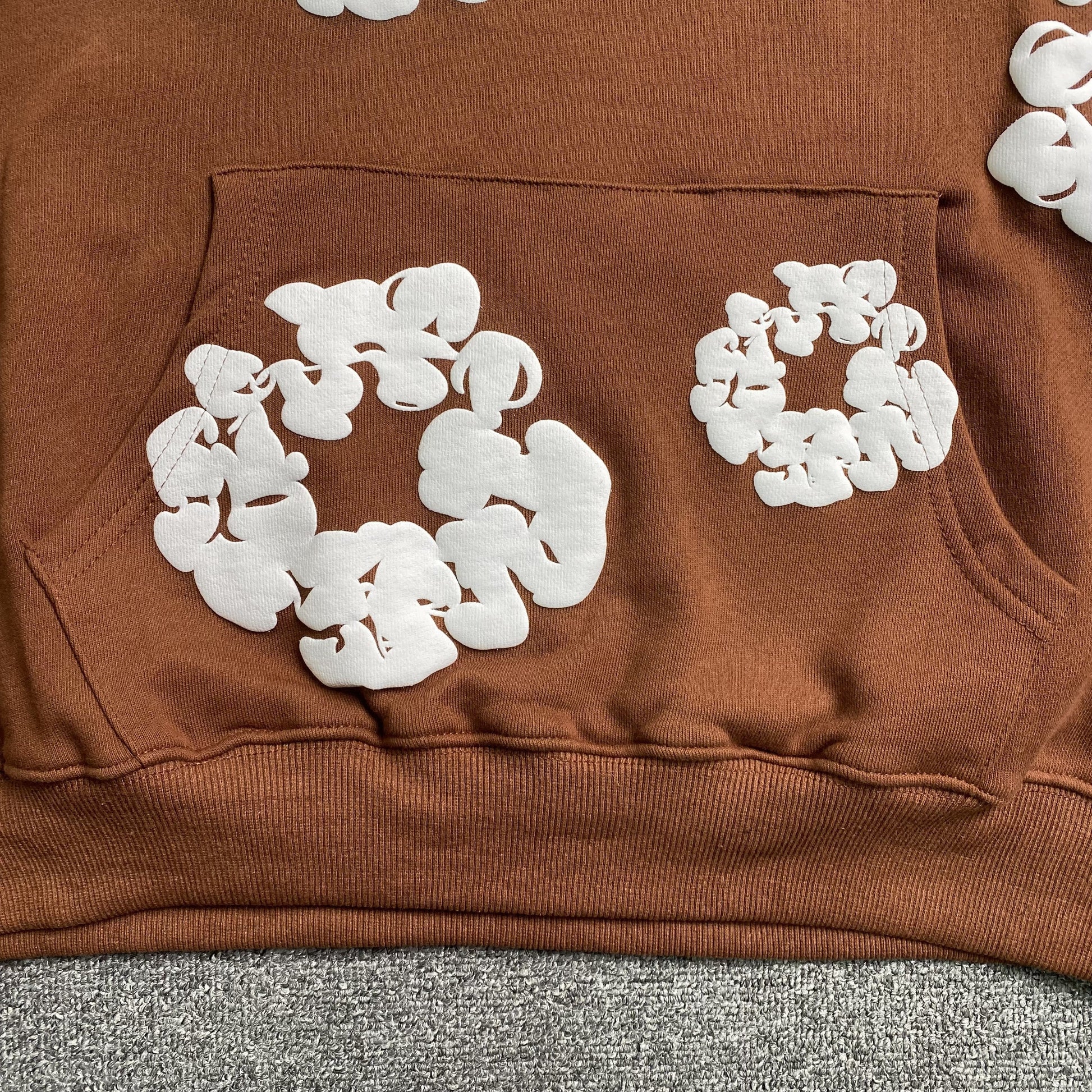DENIM TEARS COTTON WREATH HOODIE BROWN - Phantom Kicks