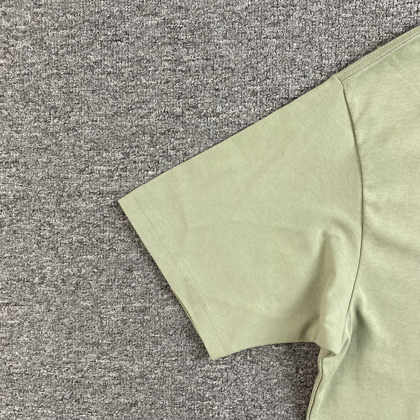 SYNA WORLD T-SHIRT SAGE - Phantom Kicks