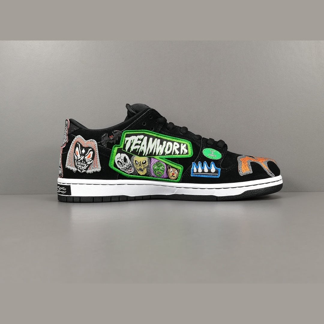 NIKE SB DUNK LOW PRO x NECKFACE - Phantom Kicks