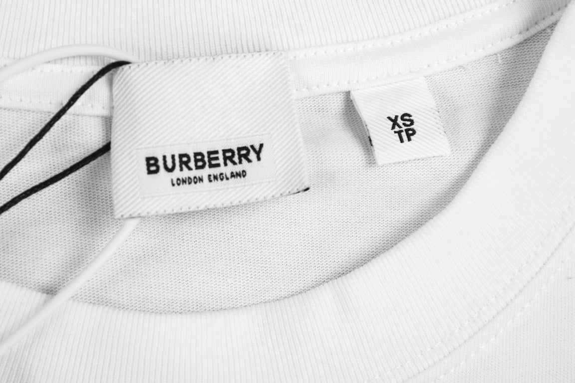 BURBERRY LONDON ENGLAND LOGO T-SHIRT WHITE - Phantom Kicks