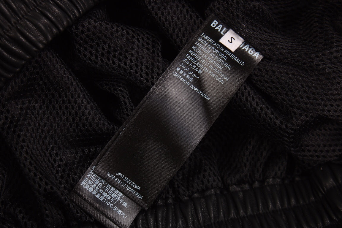 BALENCIAGA x REEBOK JACKET - Phantom Kicks