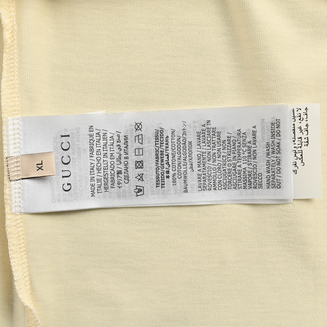Gucci Strawberry Logo T-Shirt (Beige) - Phantom Kicks