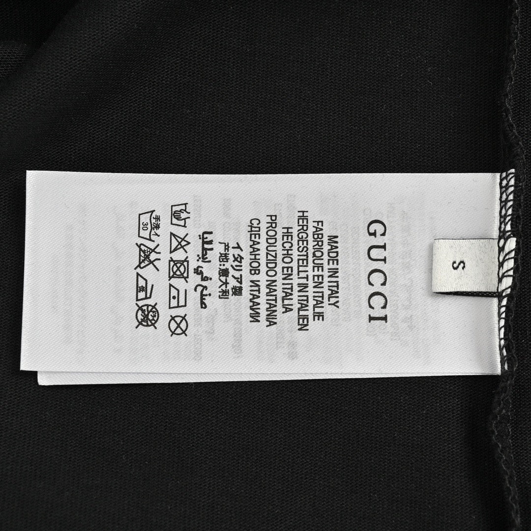 Gucci Vintage Logo T-Shirt (Black) - Phantom Kicks