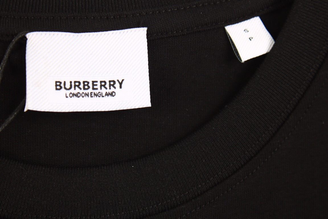 Burberry T-Shirt with Knight Logo - Phantom Kicks