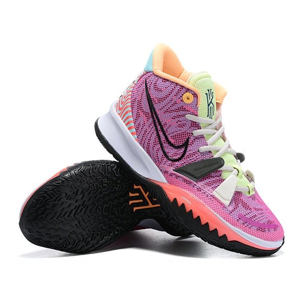 NIKE KYRIE 7 x CREATOR - Phantom Kicks