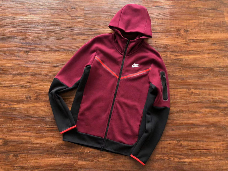 NIKE TECH FLEECE HOODIE x DARK BEETROOT/PHANTOM - Phantom Kicks