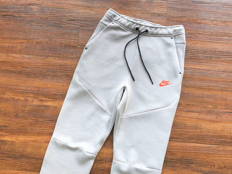 NIKE TECH FLEECE PANTS x WOLF GREY/AQUAMARINE/ORANGE - Phantom Kicks