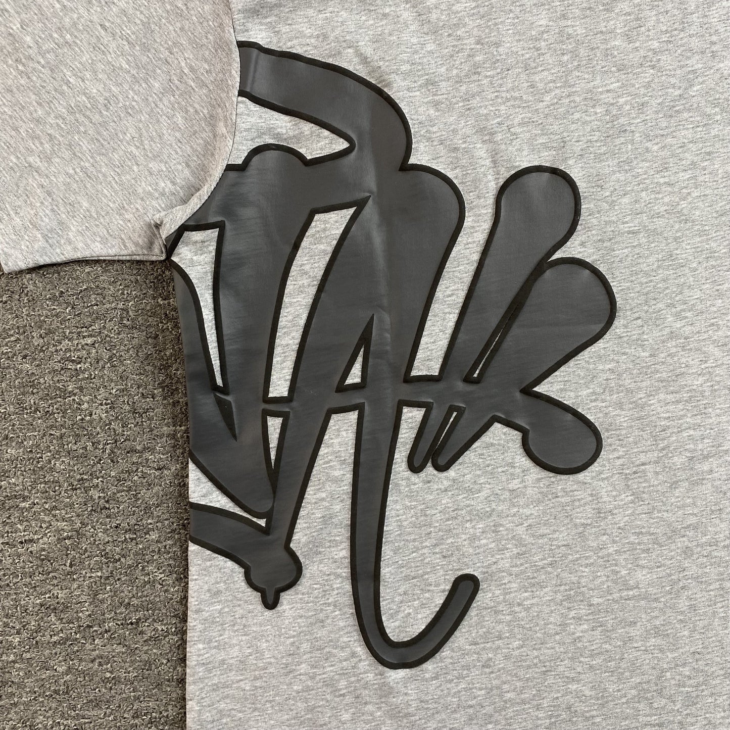 SYNA WORLD T-SHIRT GREY - Phantom Kicks